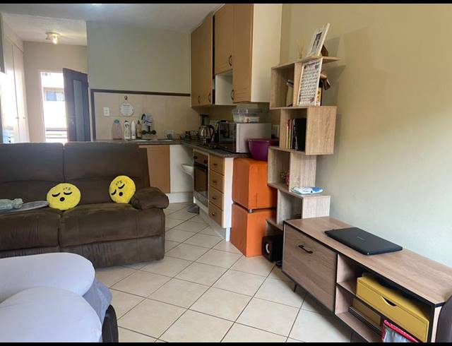 1 BEDROOM PROPERTY TO RENT IN SAGEWOOD